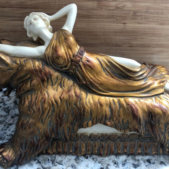 Meet your Posher, Michelle - Picture 1 of 3